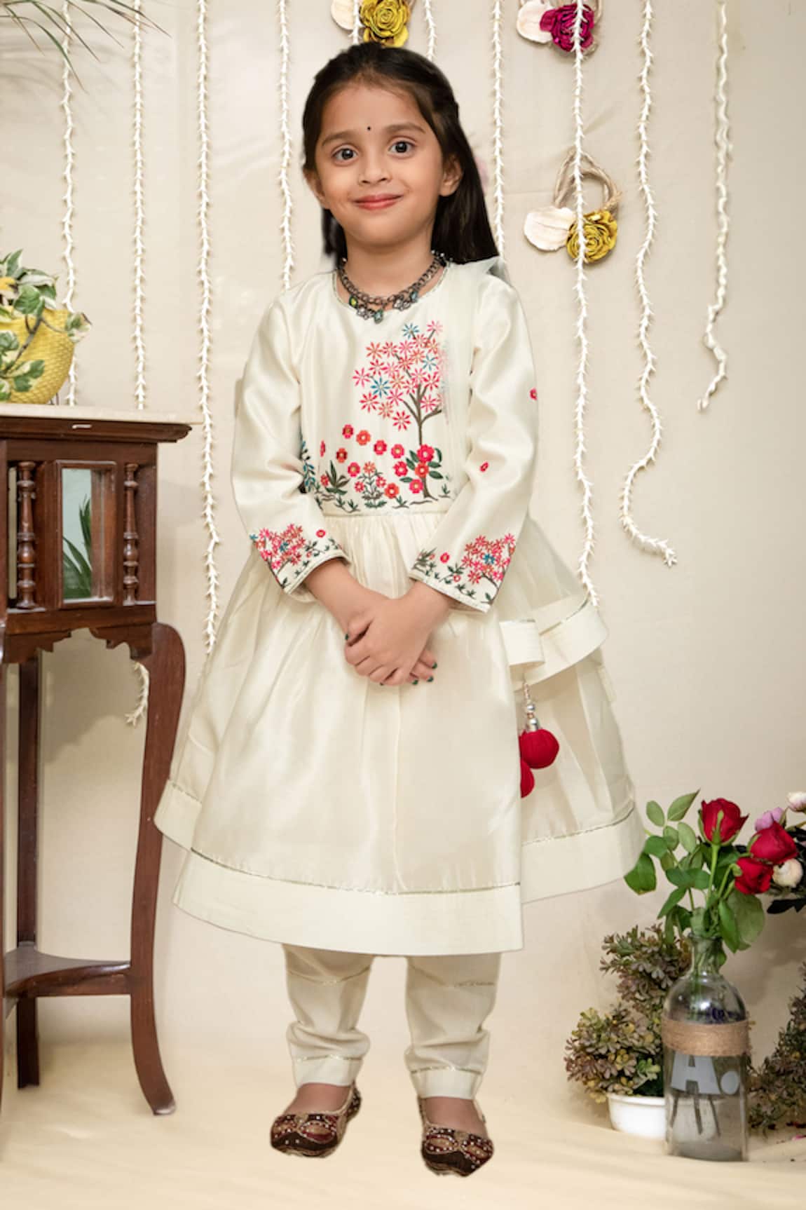 Mamma Plz Floral Embroidered Chanderi Anarkali Set