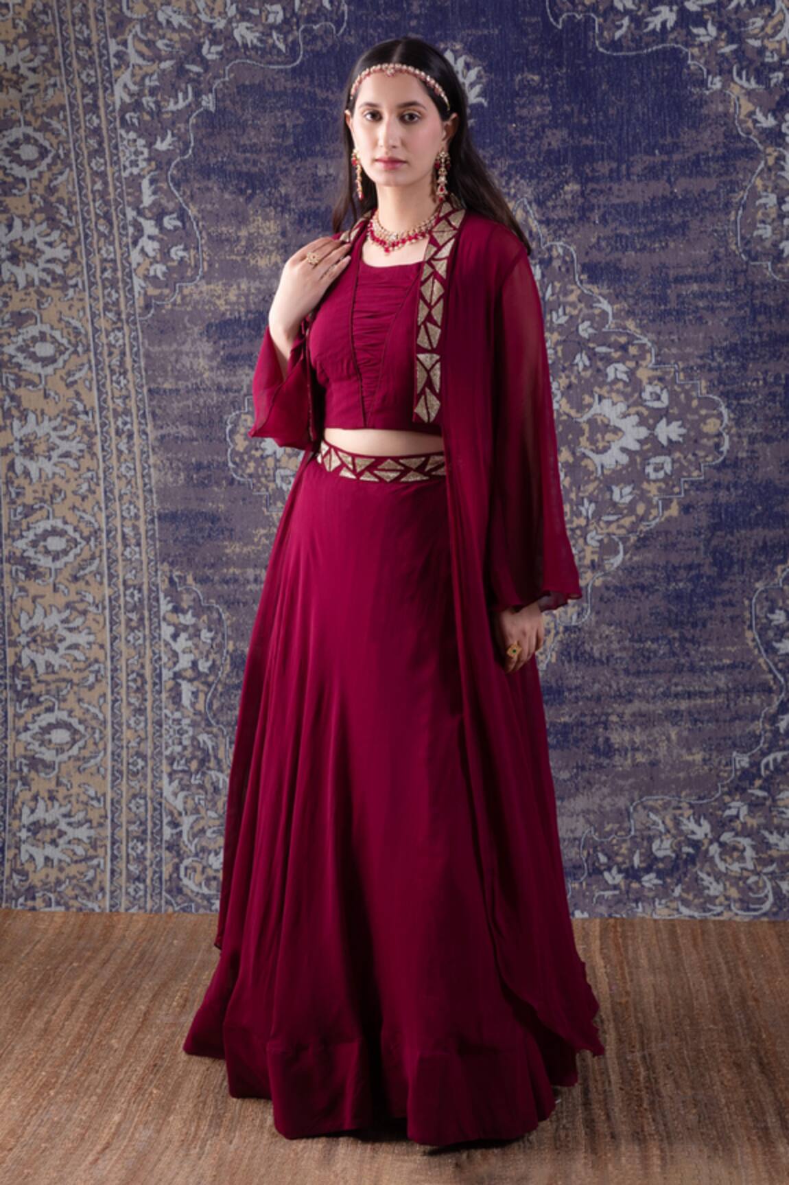 BAIDEHI Cut Dana Prism Embroidered Cape Lehenga Set 