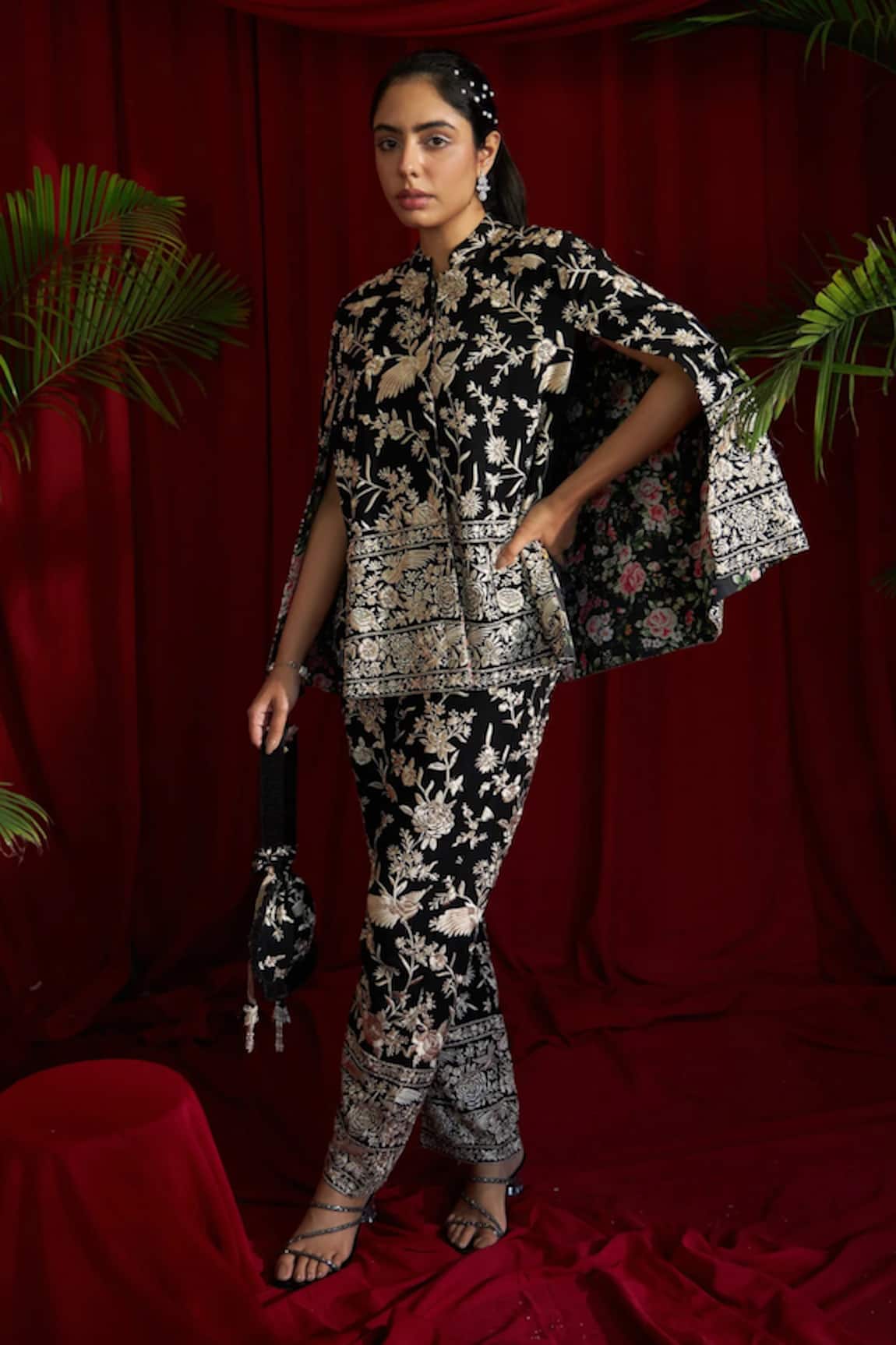 Tasuvure Indes Reyna Floral Embroidered Jacket & Pant Set