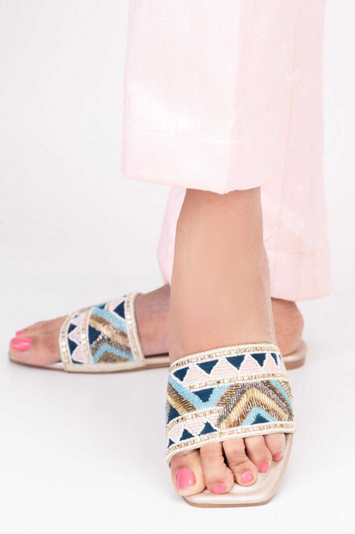 Tic Tac Toe Footwear Cutdana Embellished Flats