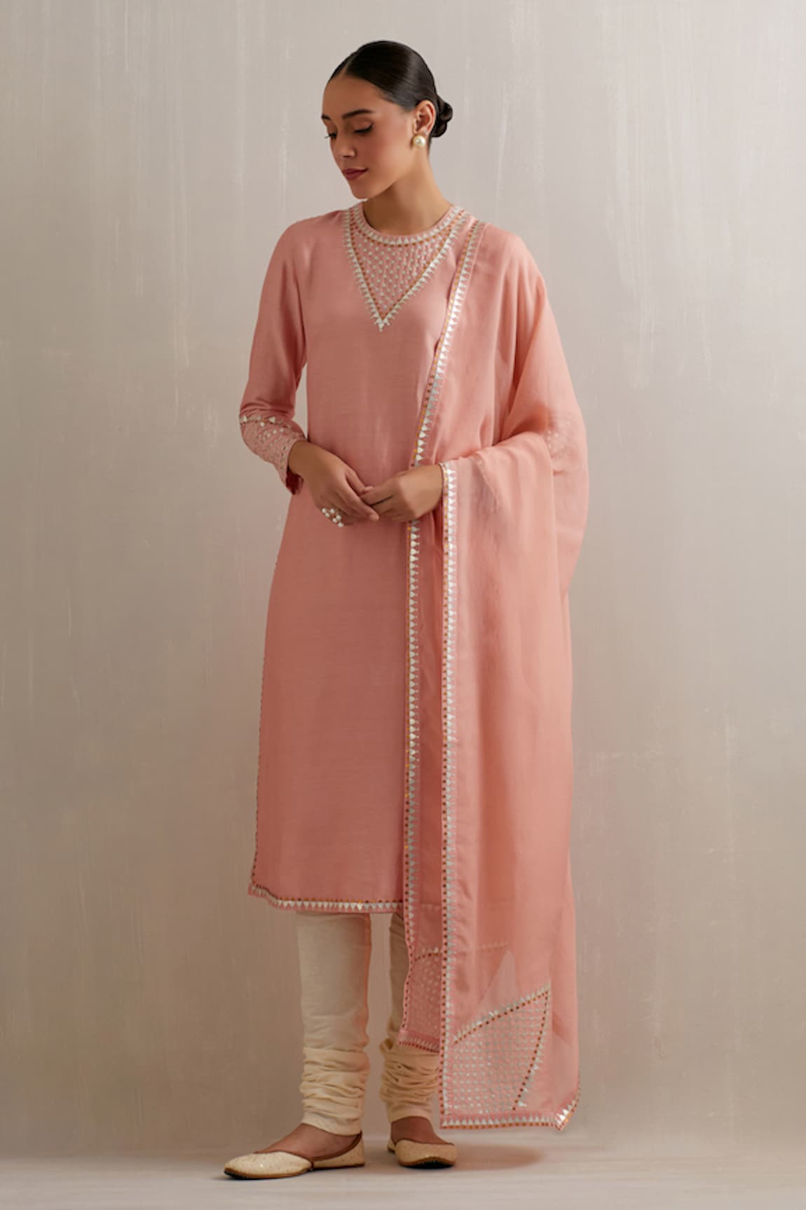 PRIYAL PRAKASH Zari Neckline Embroidered Kurta Set