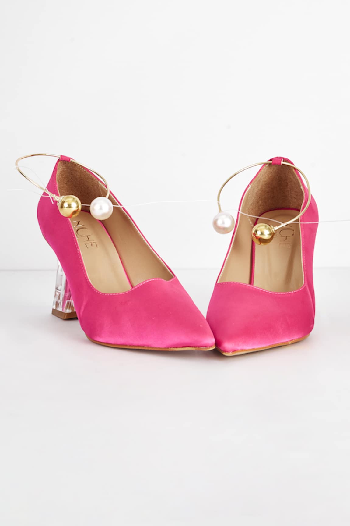 THE NICHE LABEL Cleopatra Twisted Block Heels