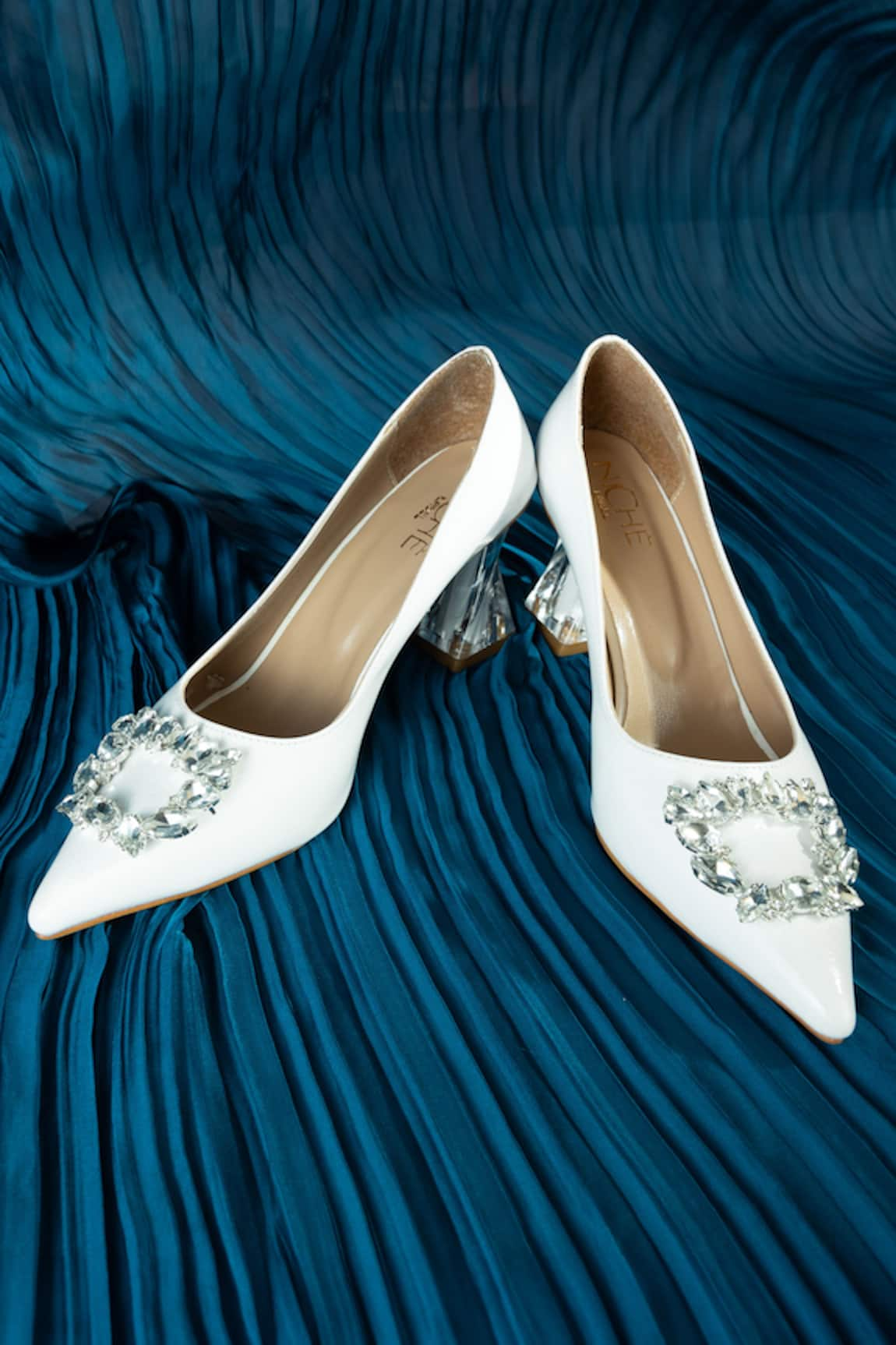 THE NICHE LABEL Rosa Embellished Brooch Heels