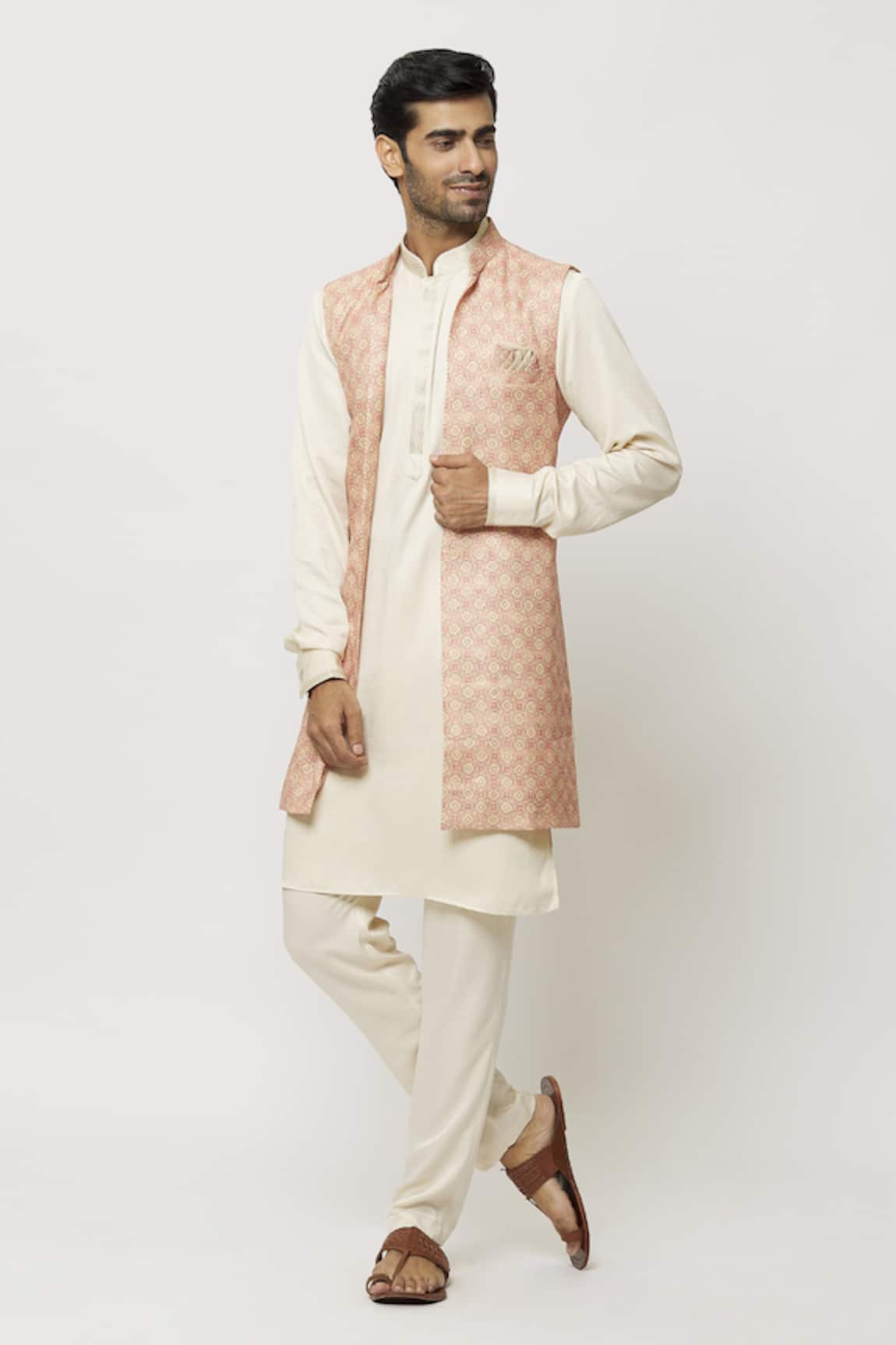 Arihant Rai Sinha Mughal Print Sleeveless Jacket Aligadi Pant Set 
