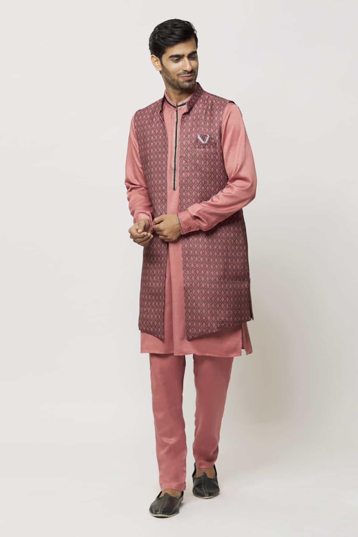Aryavir Malhotra Cuffed Sleeve Kurta Printed Jacket Set