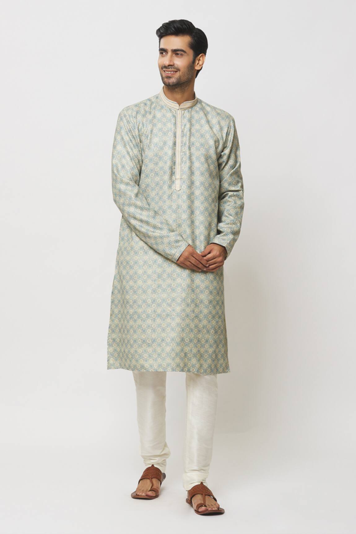 Samyukta Singhania Poppy Jaal Print Kurta Set 