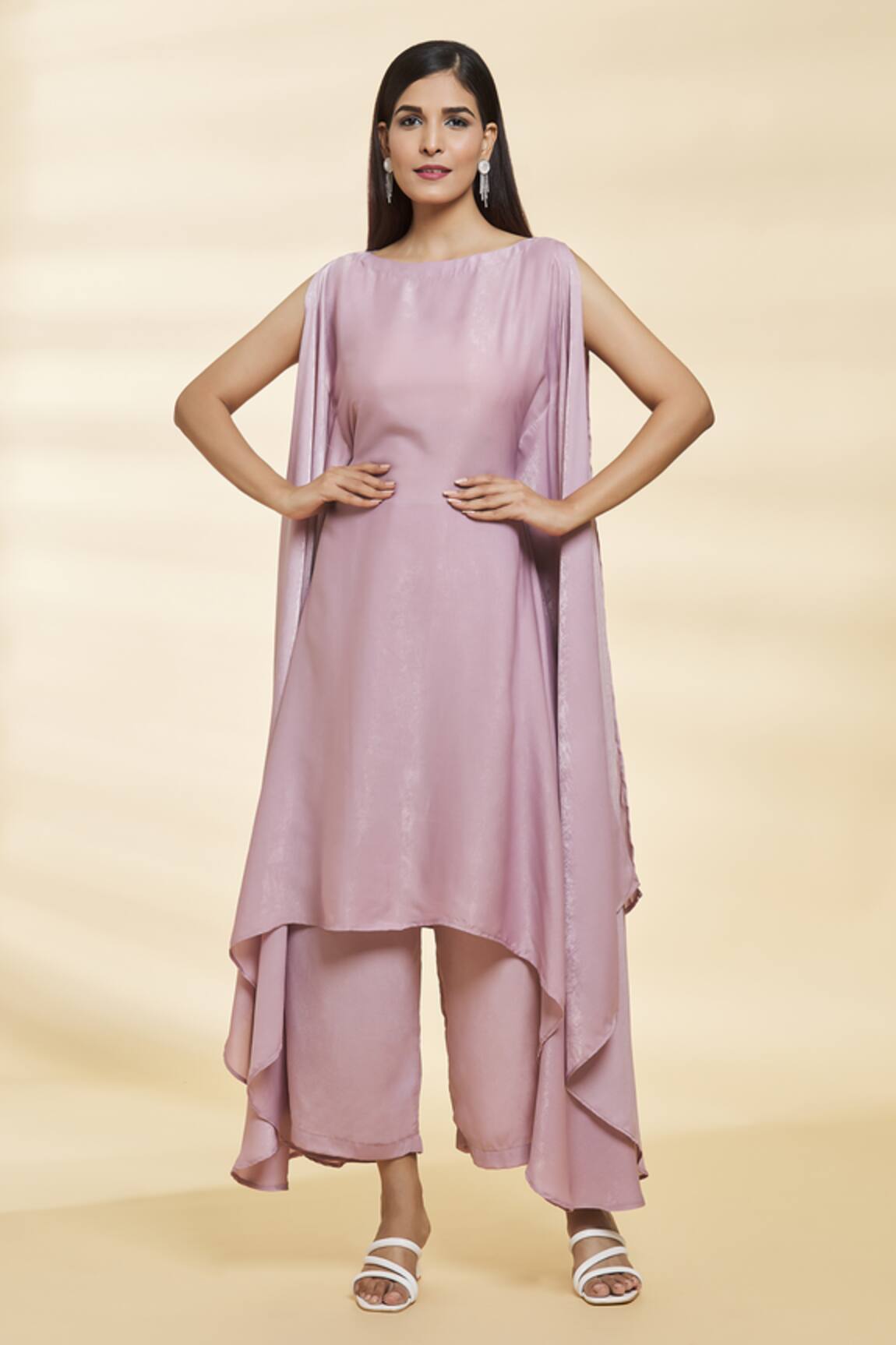 Naintara Bajaj Velvet Solid Tunic With Pant