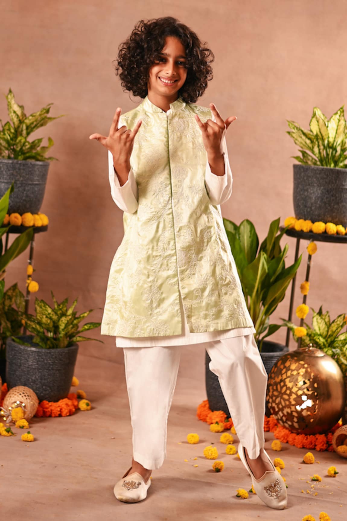 Mini Trails Thread Embroidered Nehru Jacket & Kurta Set