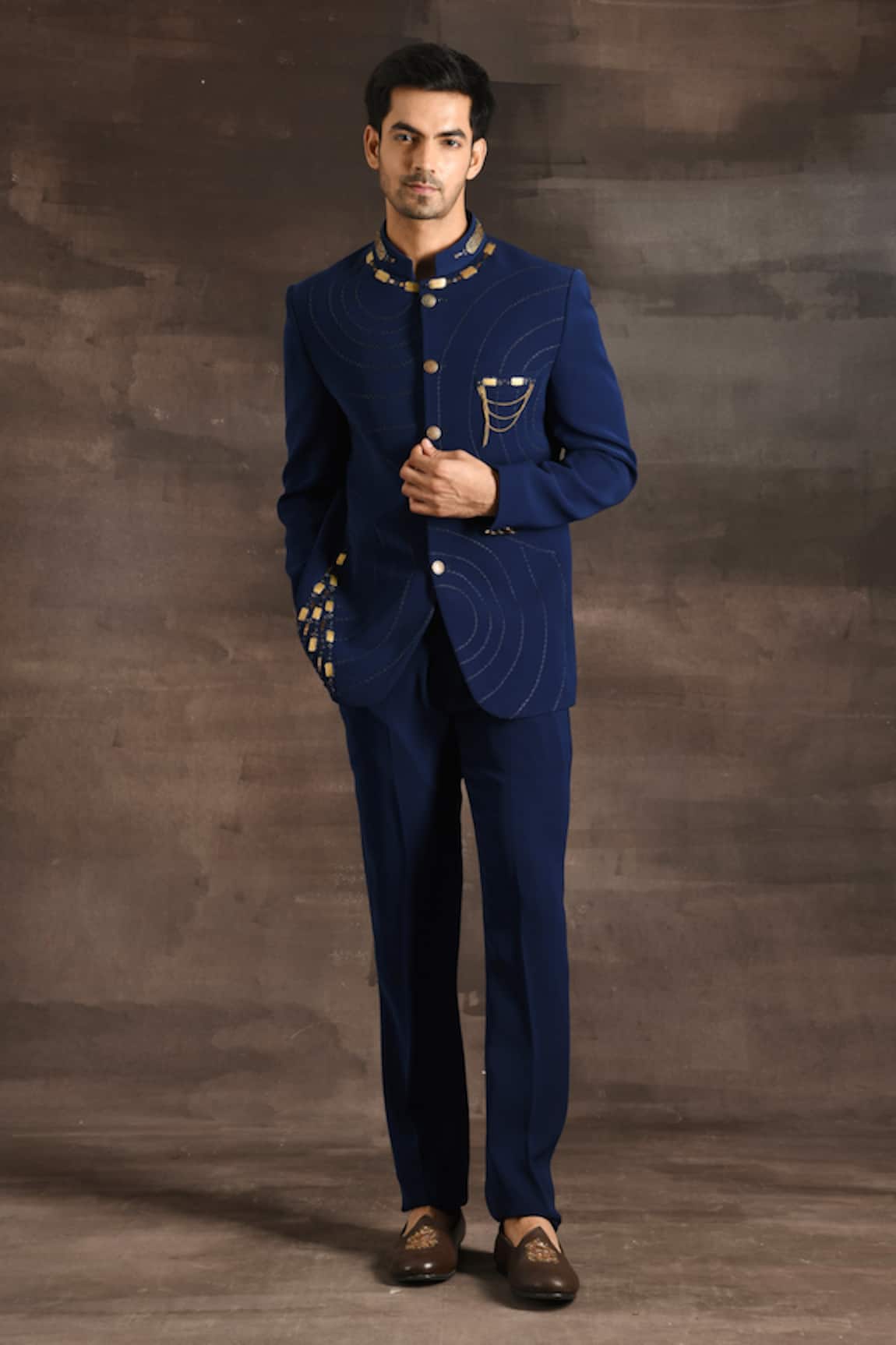 Soniya G Metallic Embellished Bandhgala Set