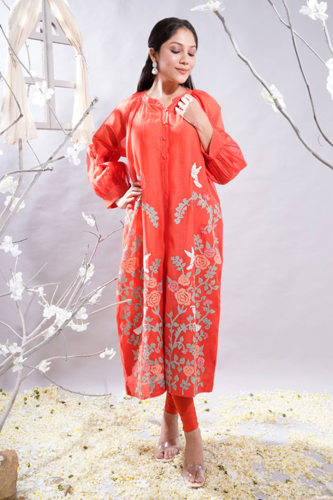 The White Tree Studio Marjan Floral Applique Kurta & Leggings Set 