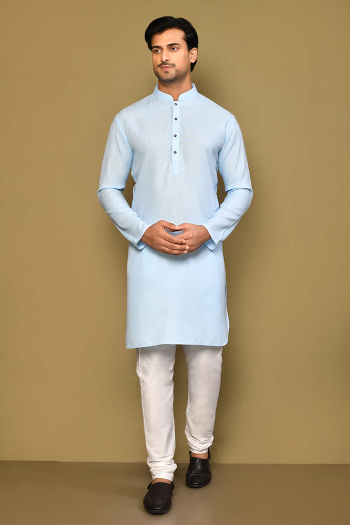 Arihant Rai Sinha Plain Straight Kurta 