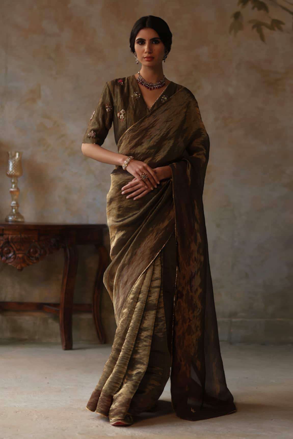 Begum Farhana Trim Lace Border Silk Tissue Saree With Blouse