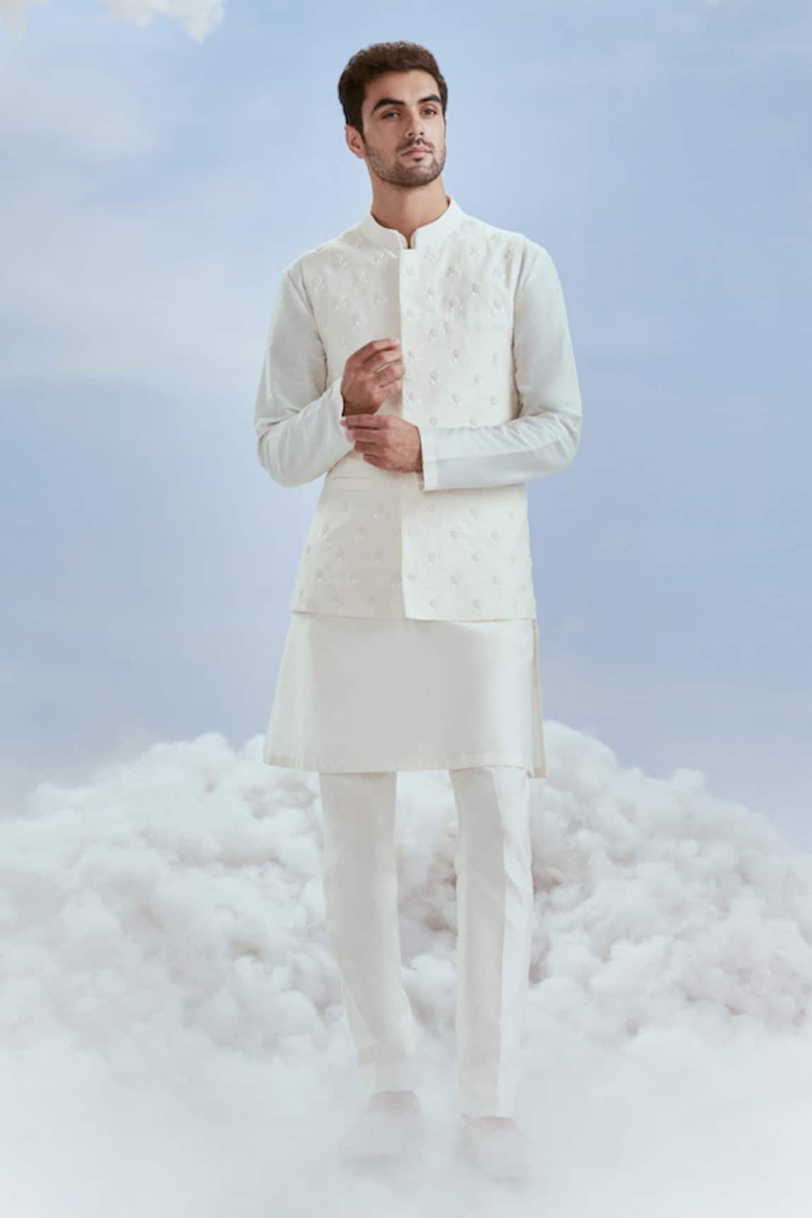 Nachiket Barve Ivory Floral Embroidered Bundi Kurta Set 