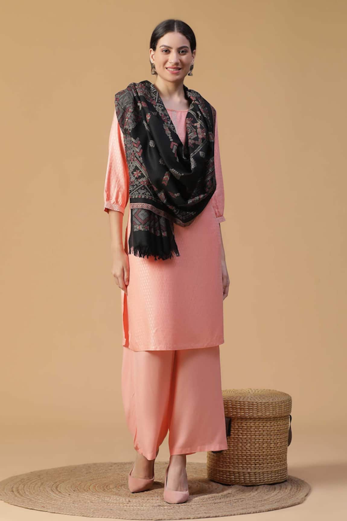 Shingora Siya Wool Woven Stole