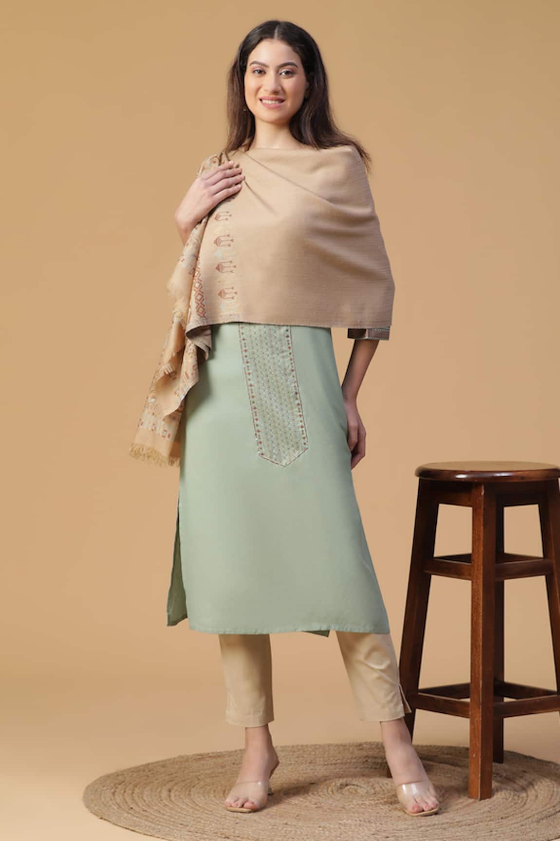 SHINGORA Geometric Print Bordered Shawl 