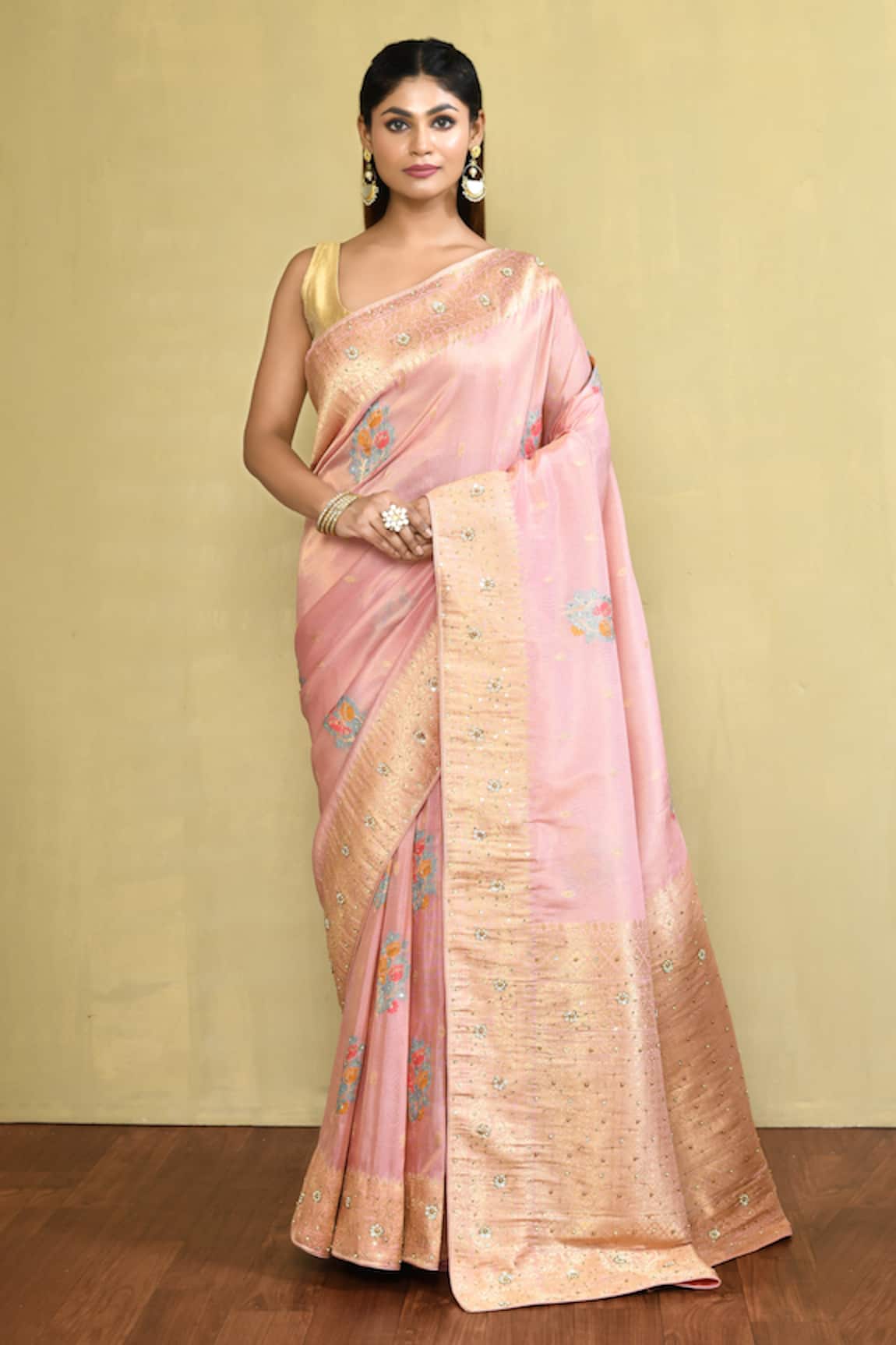 Nazaakat by Samara Singh Floral Bouquet Woven Saree With Running Blouse