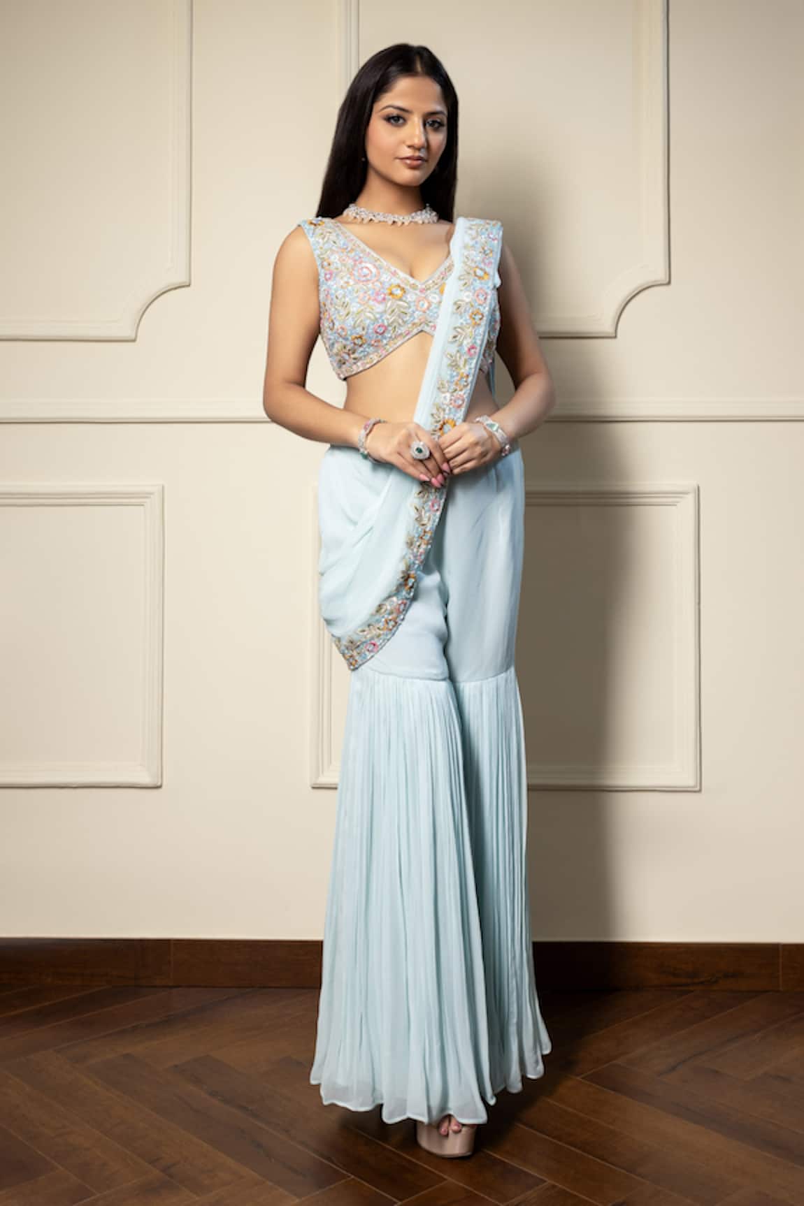 Meenagurnam Resham Embroidered Sharara Saree With Blouse