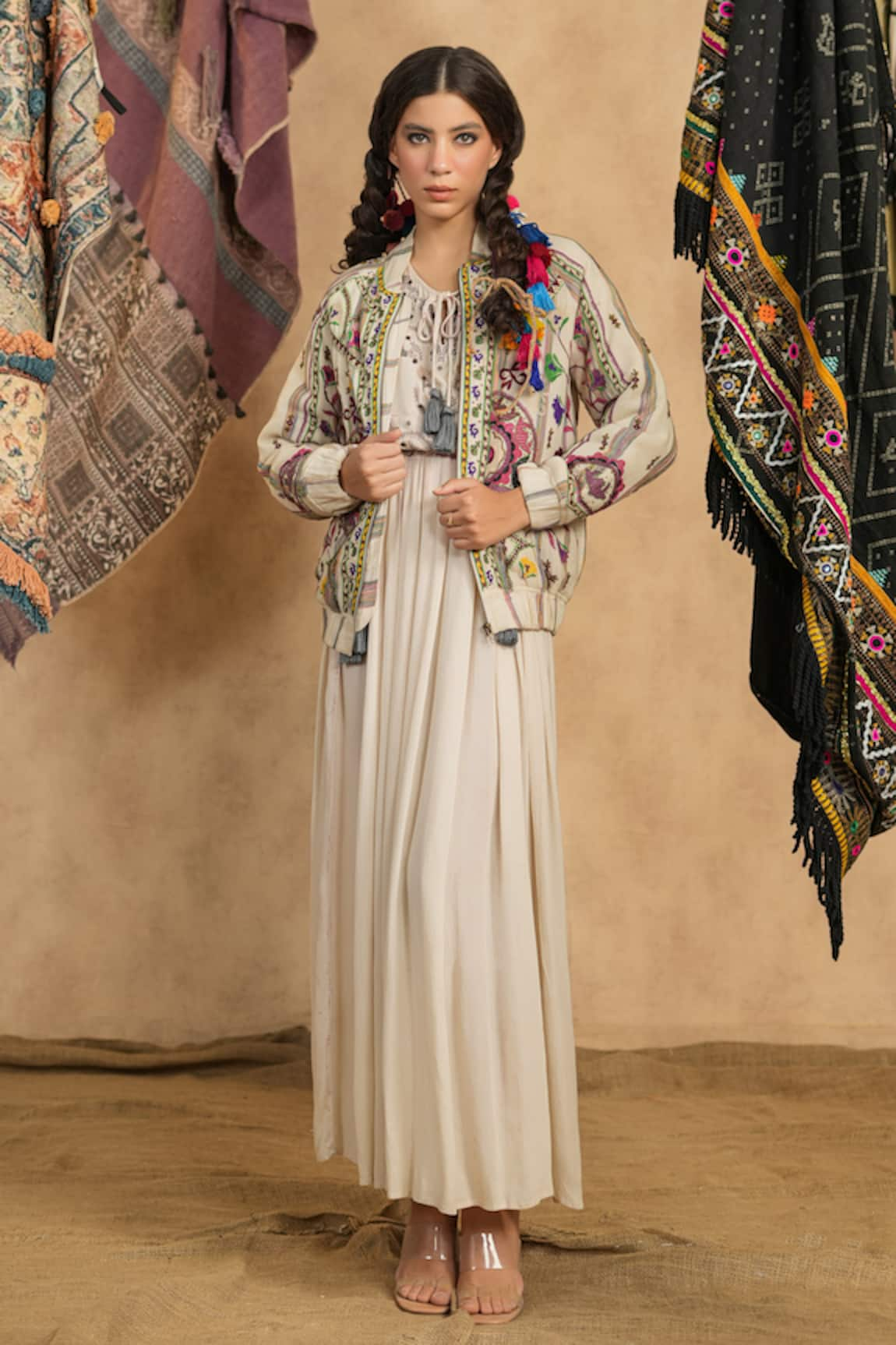 NYARO Floral Embroidered Jacket