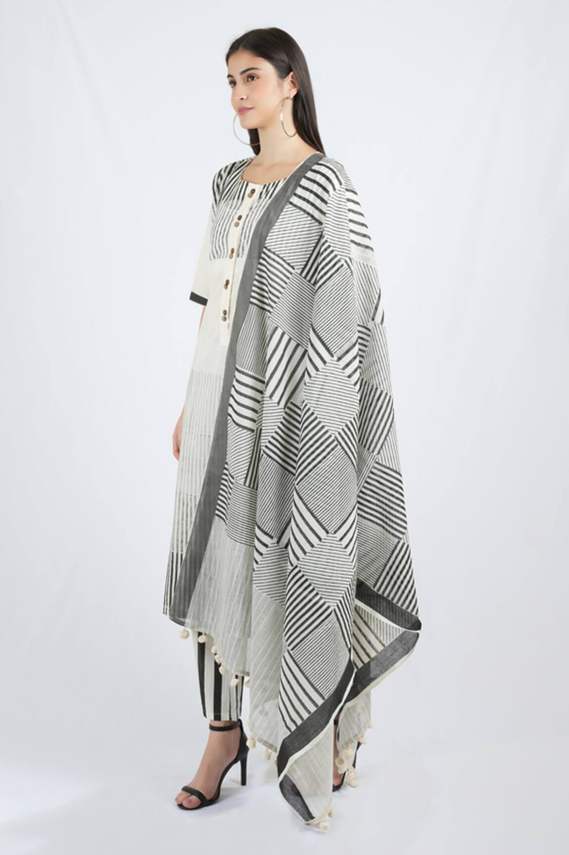 Banana Labs Hand Block Print Kurta Pant Set 