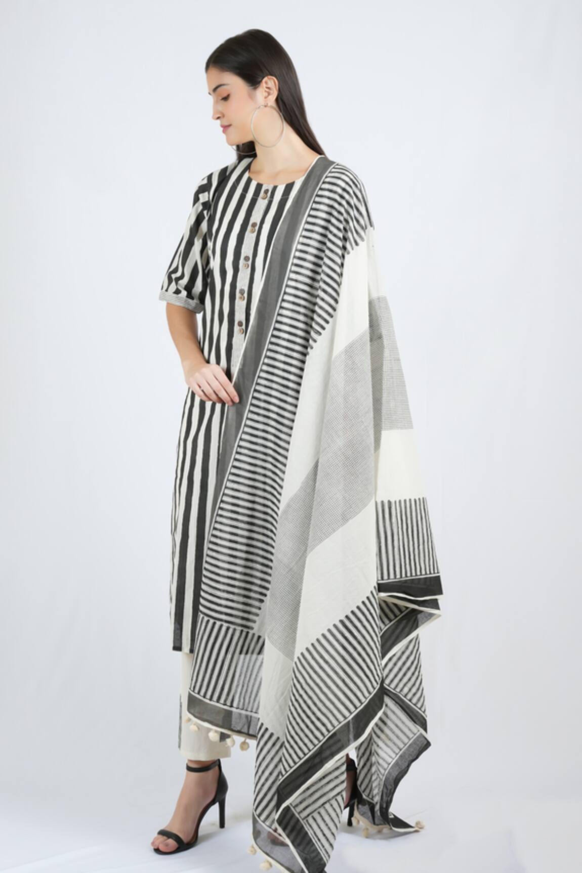 Banana Labs Slammer Hand Block Print Kurta Pant Set 