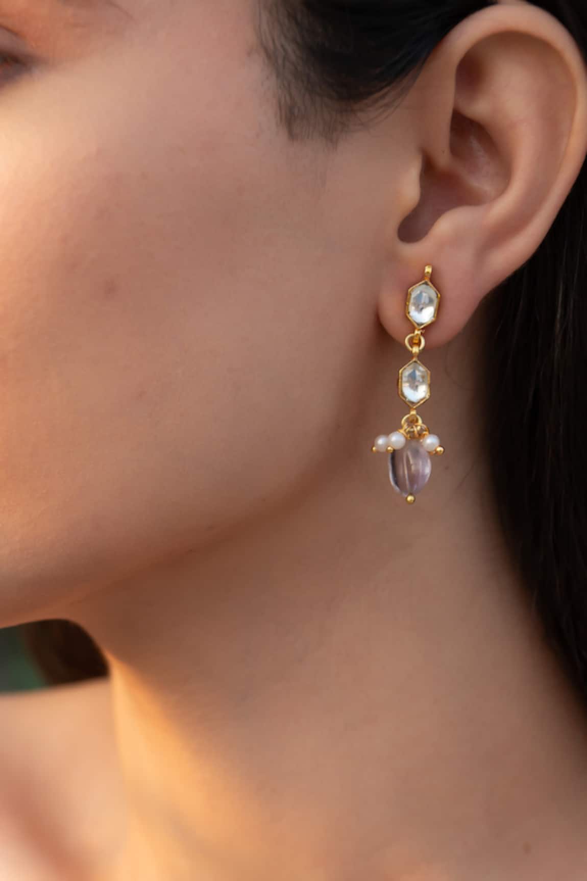 Do Taara Lunica Kundan Embellished Drop Earrings