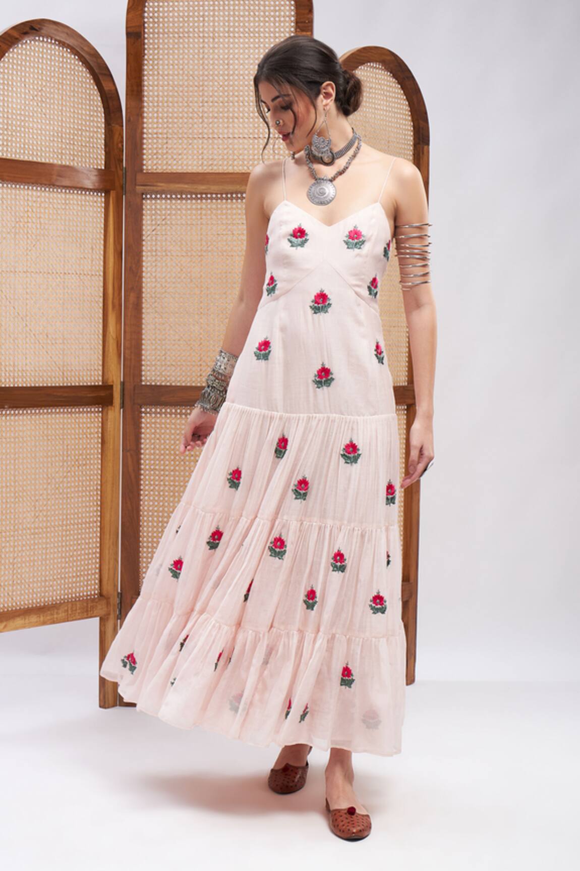 Roohbyridhimaa Ishaara Resham Work Dress