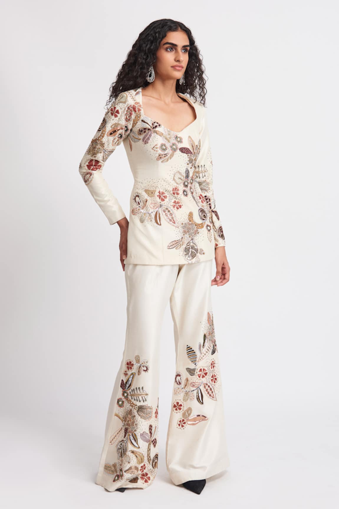 Aisha Rao Alabaster Floral Embellished Long Top With Pant