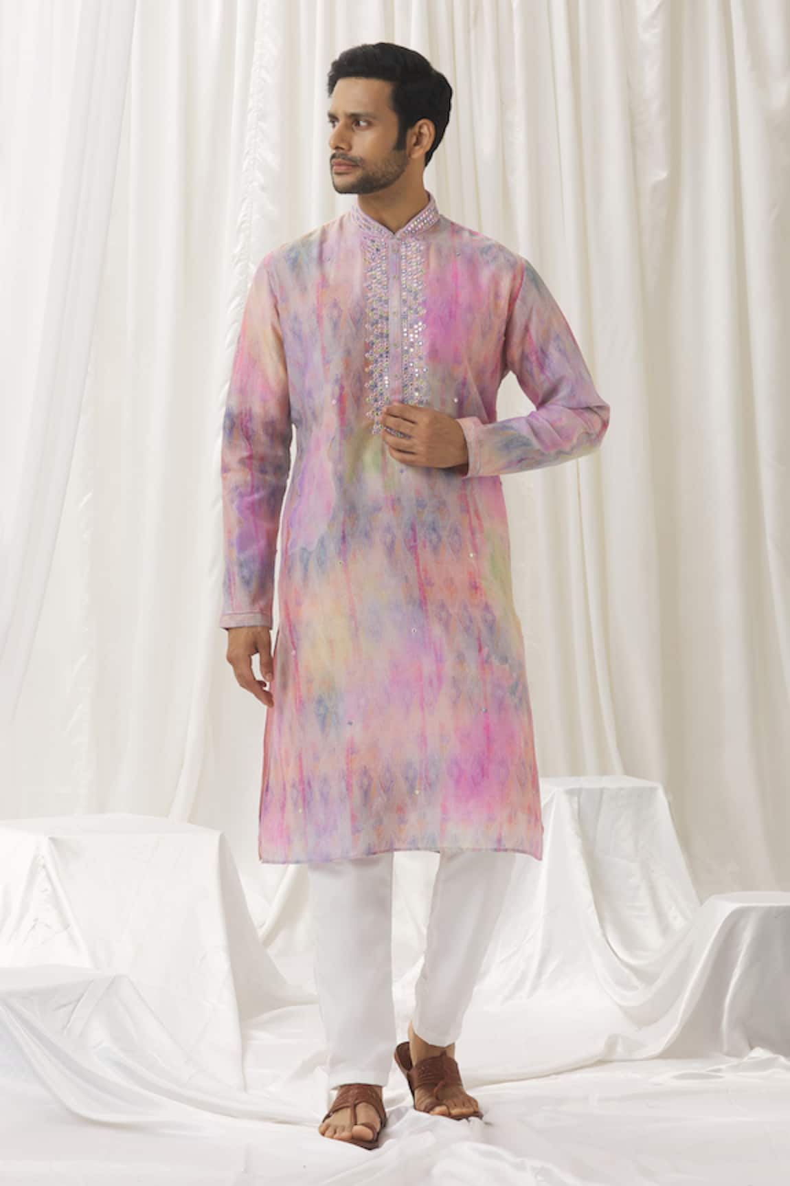 Alaya Advani Tie Dye Pattern Kurta With Pant