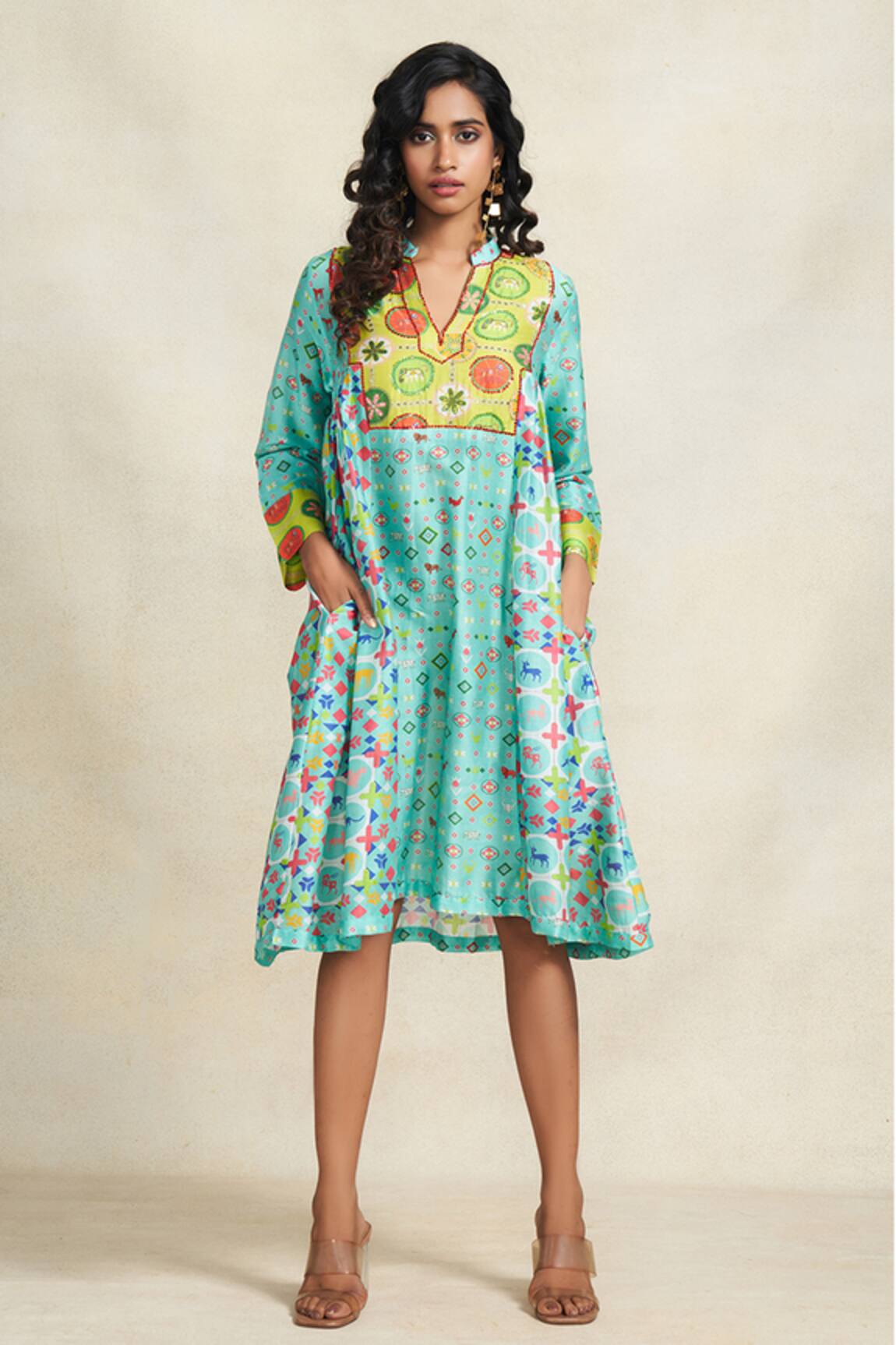 Gulabo By Abu Sandeep Chanderi Printed Panelled Kurta