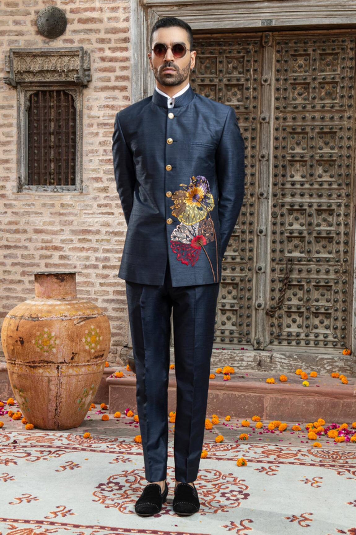 Abkasa Taruni Flower Embroidered Bandhgala Set