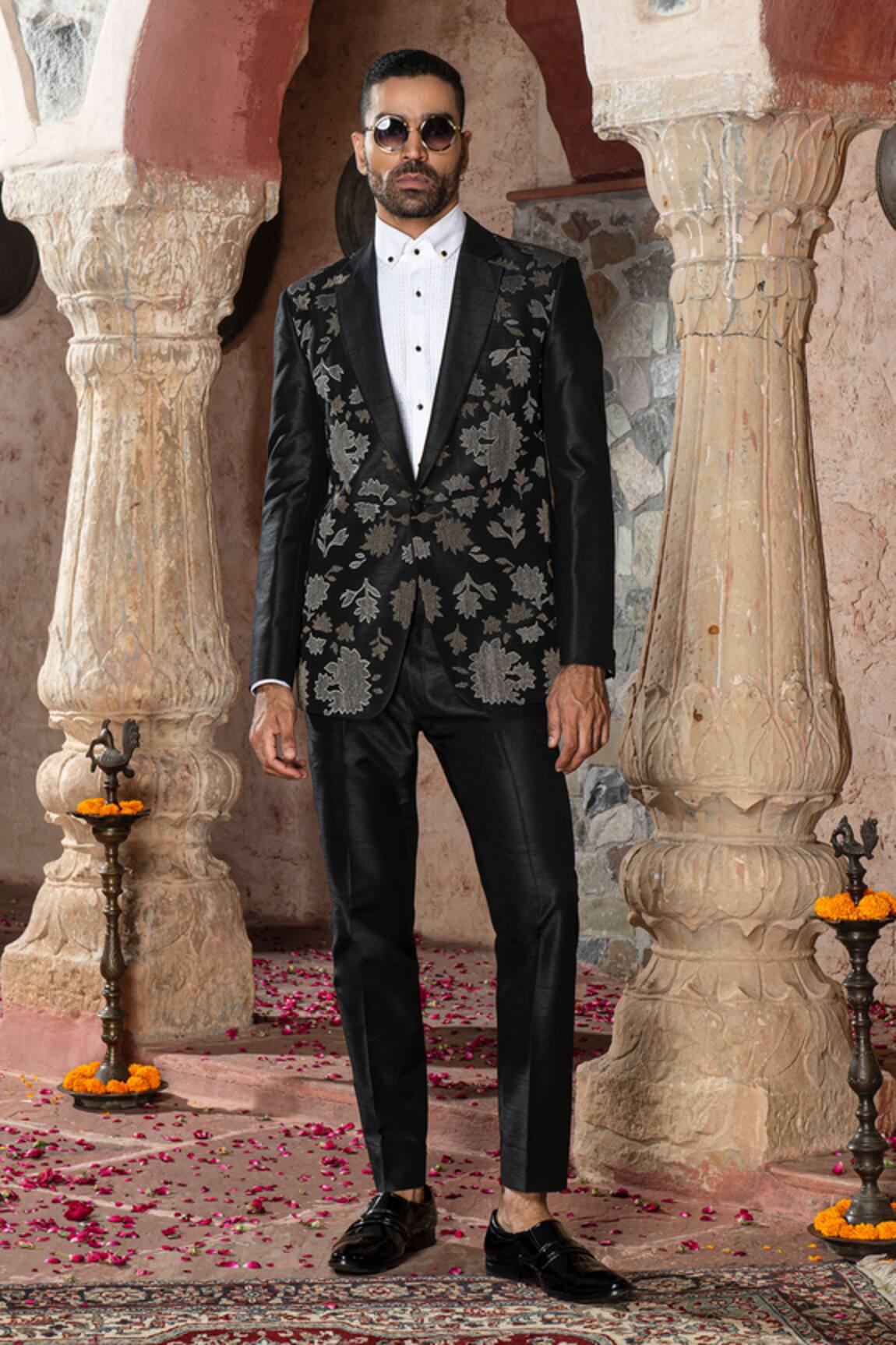 Abkasa Nigella Embroidered Tuxedo & Pant Set