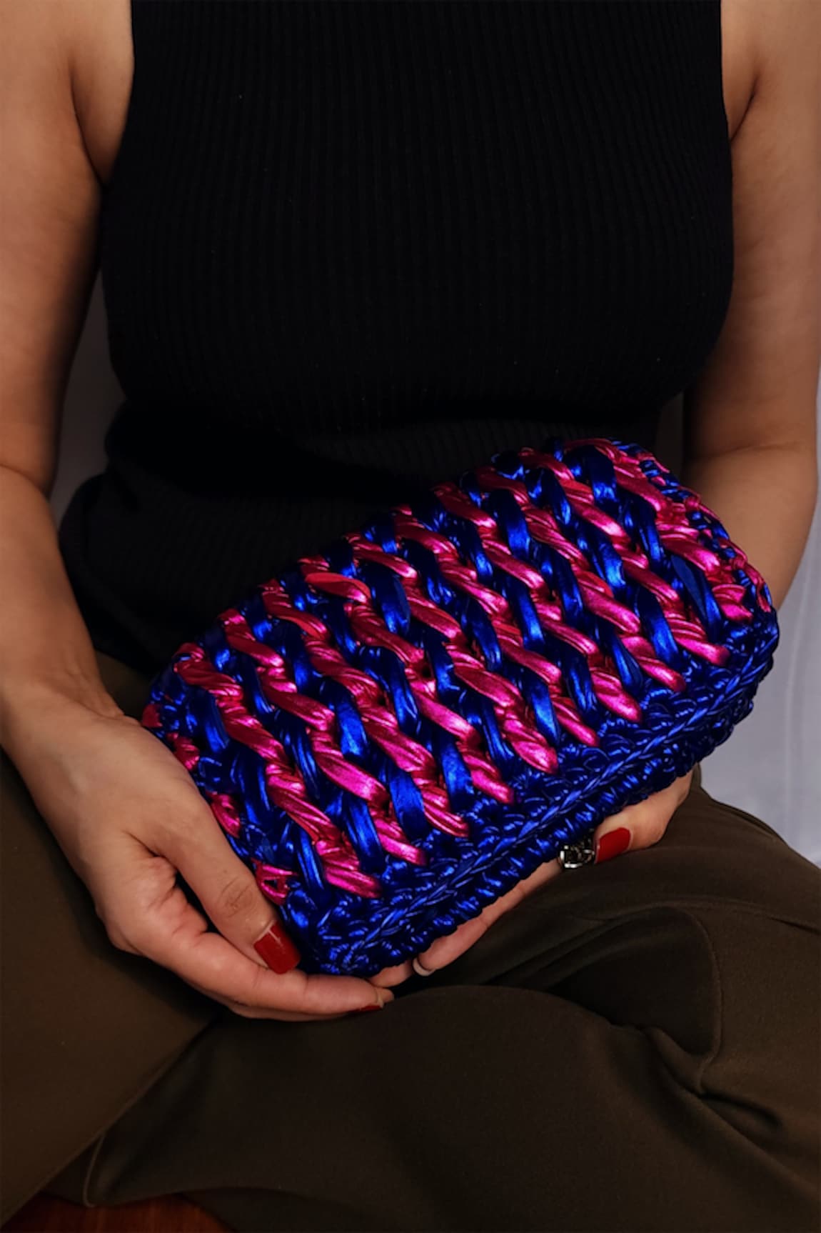 Stushè Waffle Metallic Yarn Clutch Bag