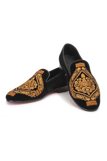 SHUTIQ Safiya Velvet Embroidered Shoes 