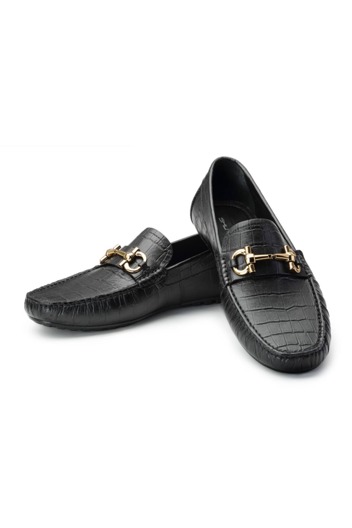 Shutiq Figo Croco Textured Loafers