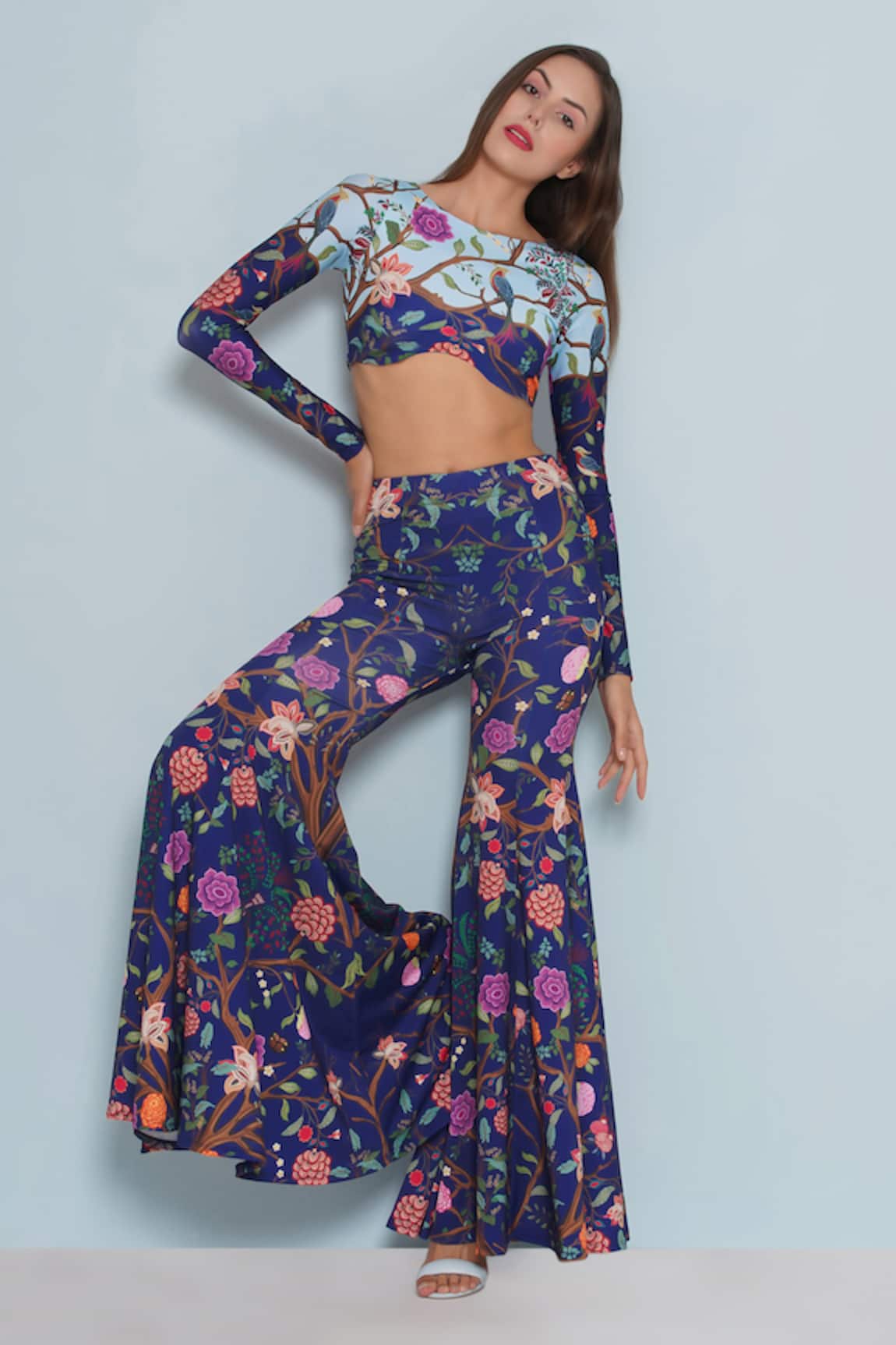Style Your Vibrant Pants With Avneet kaur: Your Perfect Guide To Ace Any  Look