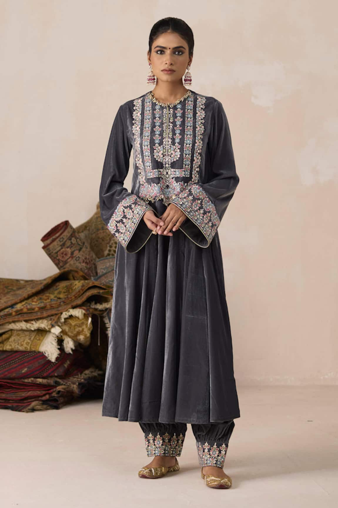 Inej Floral Embroidered Kalidar Kurta & Salwar Set