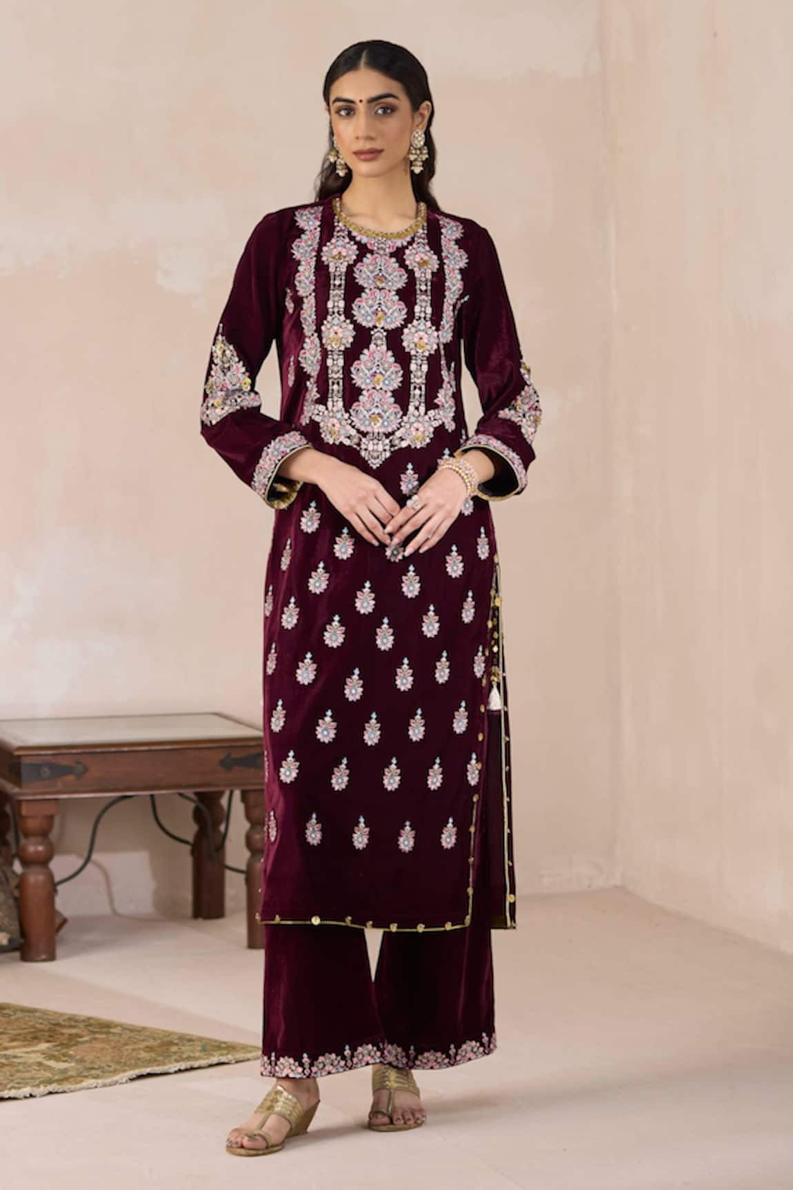 Inej Embroidered Velvet Straight Kurta & Pant Set