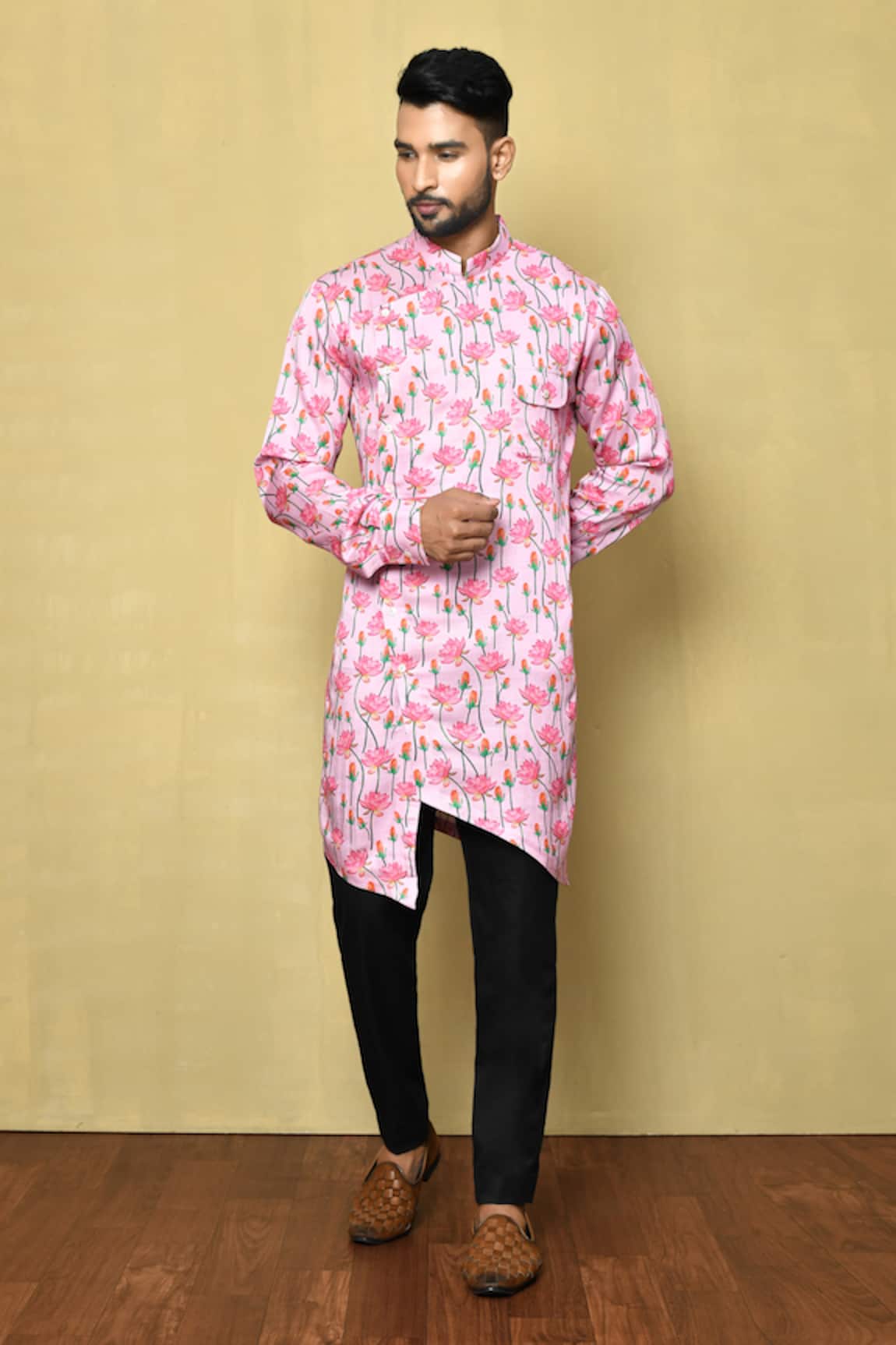 Arihant Rai Sinha Lotus Print Kurta Set 