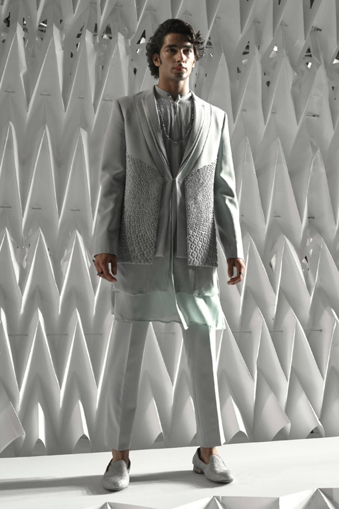 Rohit Gandhi + Rahul Khanna Arris Double Layered Kurta & Pyjama Set 