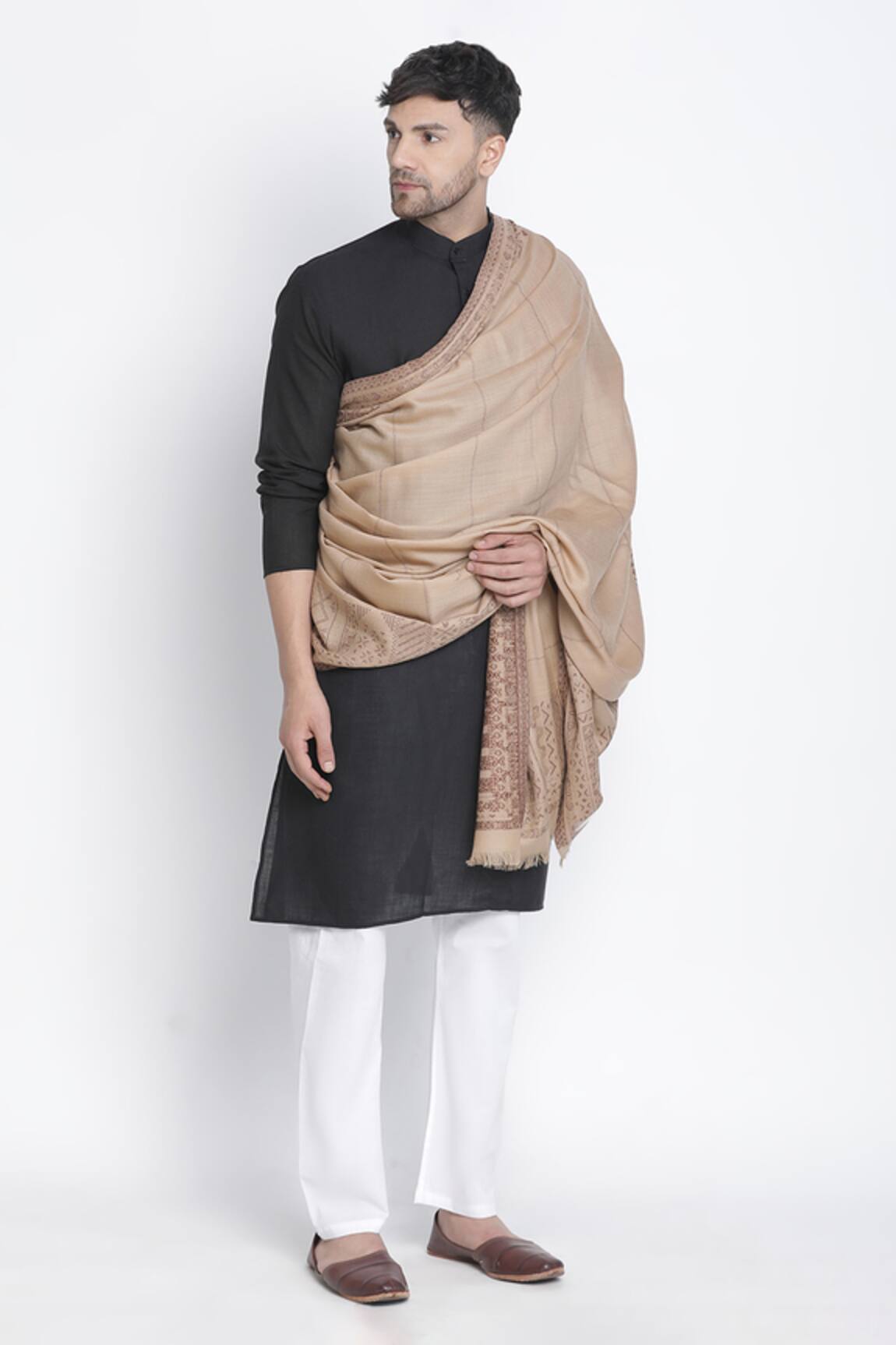 Shingora Veer Diamond Woven Lohi Shawl 