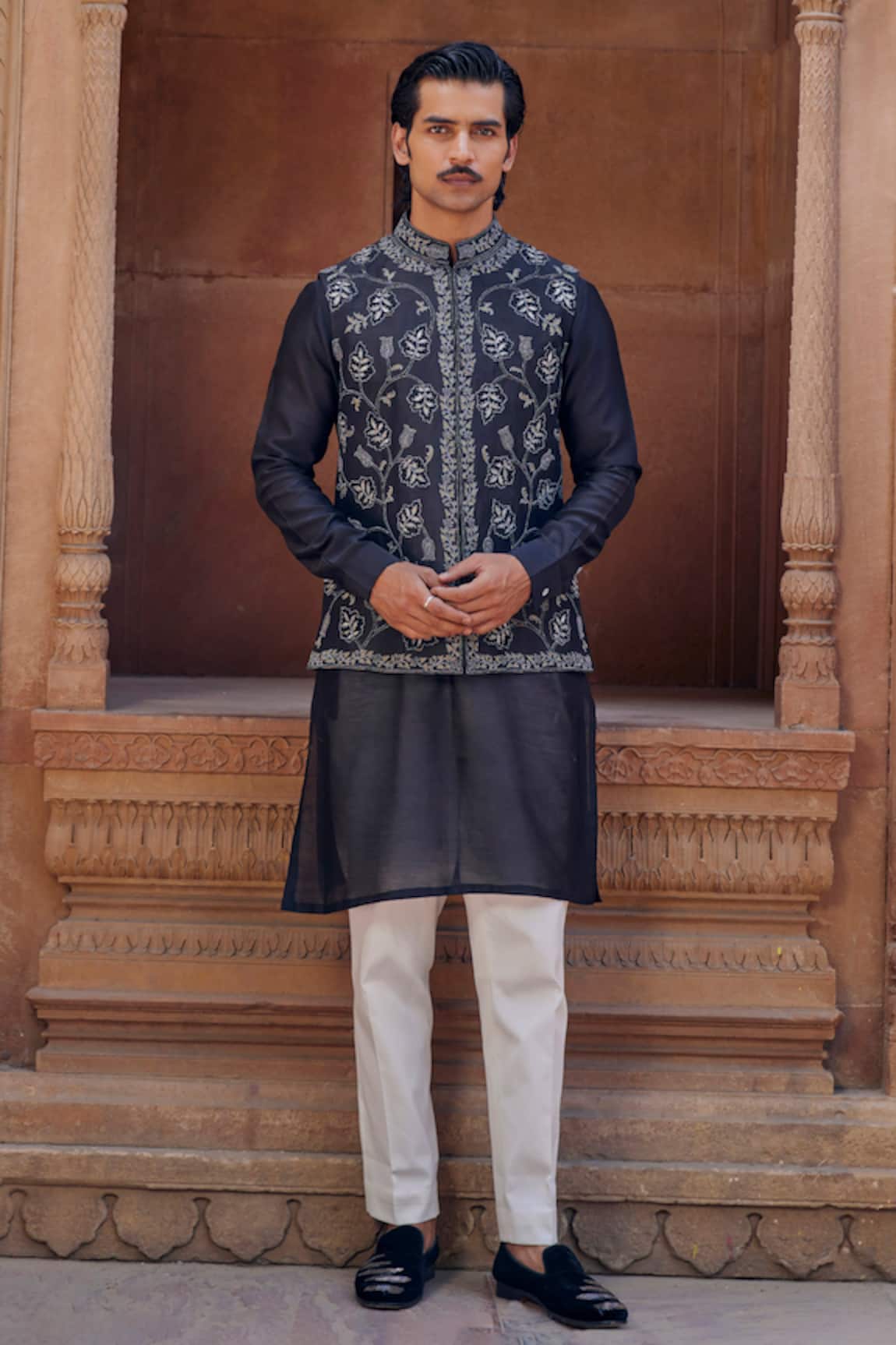 Studio Bagechaa Hand Embroidered Black Chanderi Bundi Set