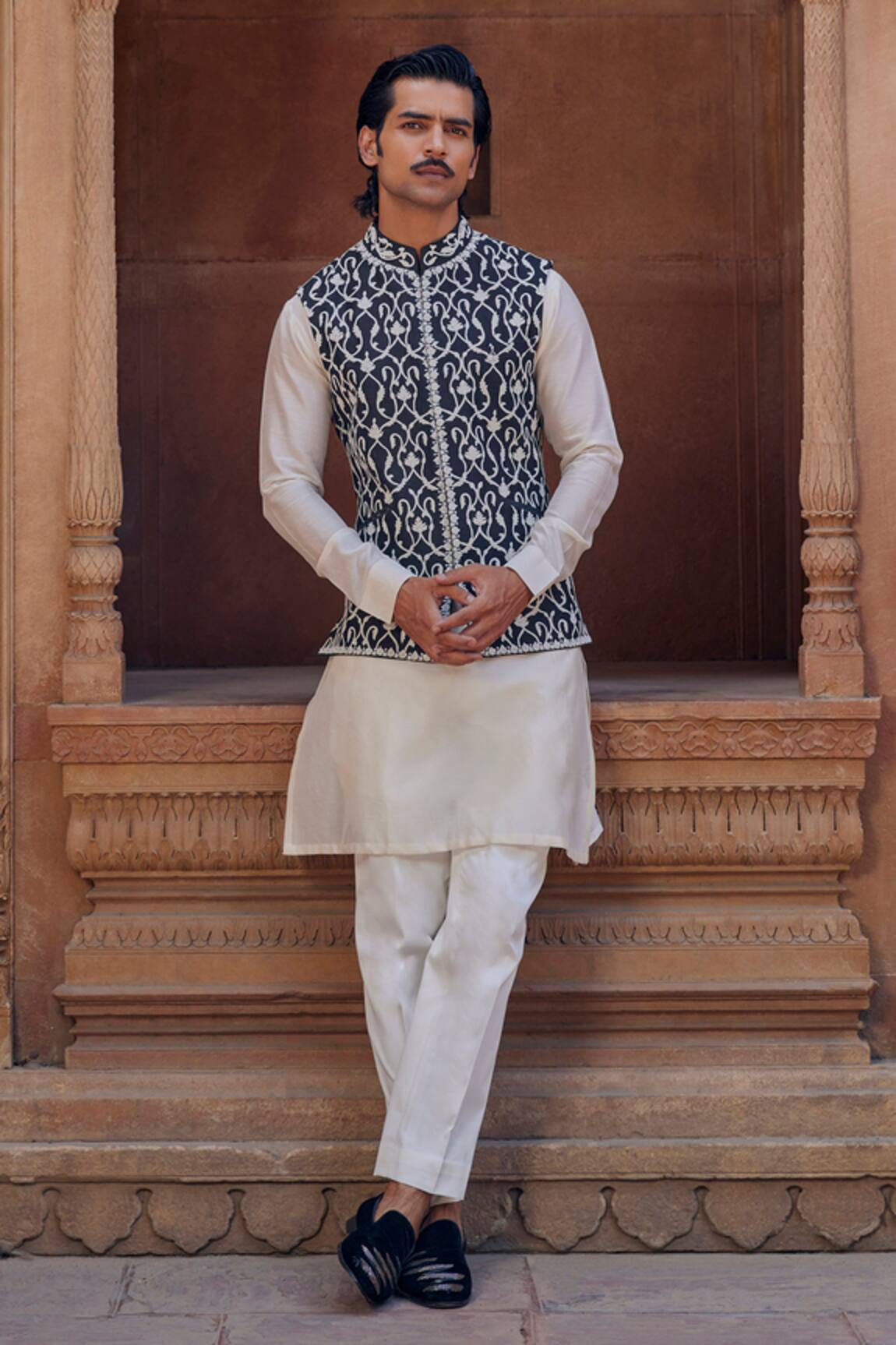 Studio Bagechaa Black & White Dori Embroidered Bundi Set