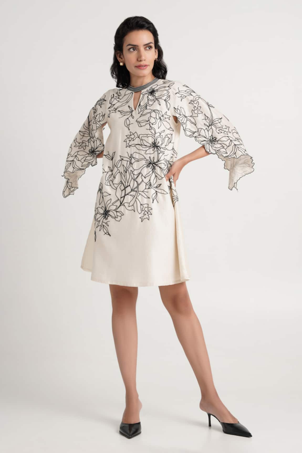 Madder Much Leo Floral Cutwork Embroidered Short Dress