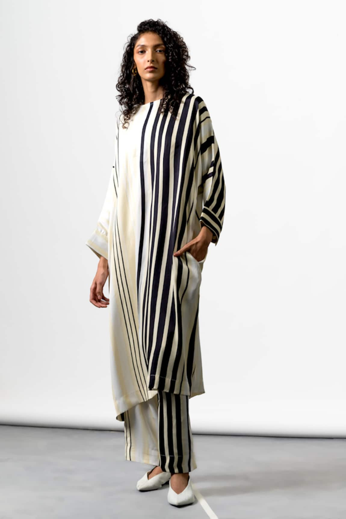 OFRIDA Stripe Print Yin Kurta