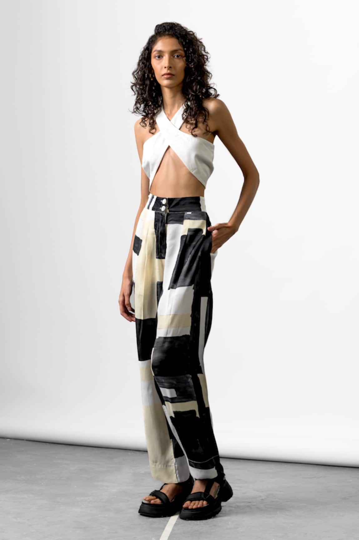 OFRIDA Geometric Print Pant