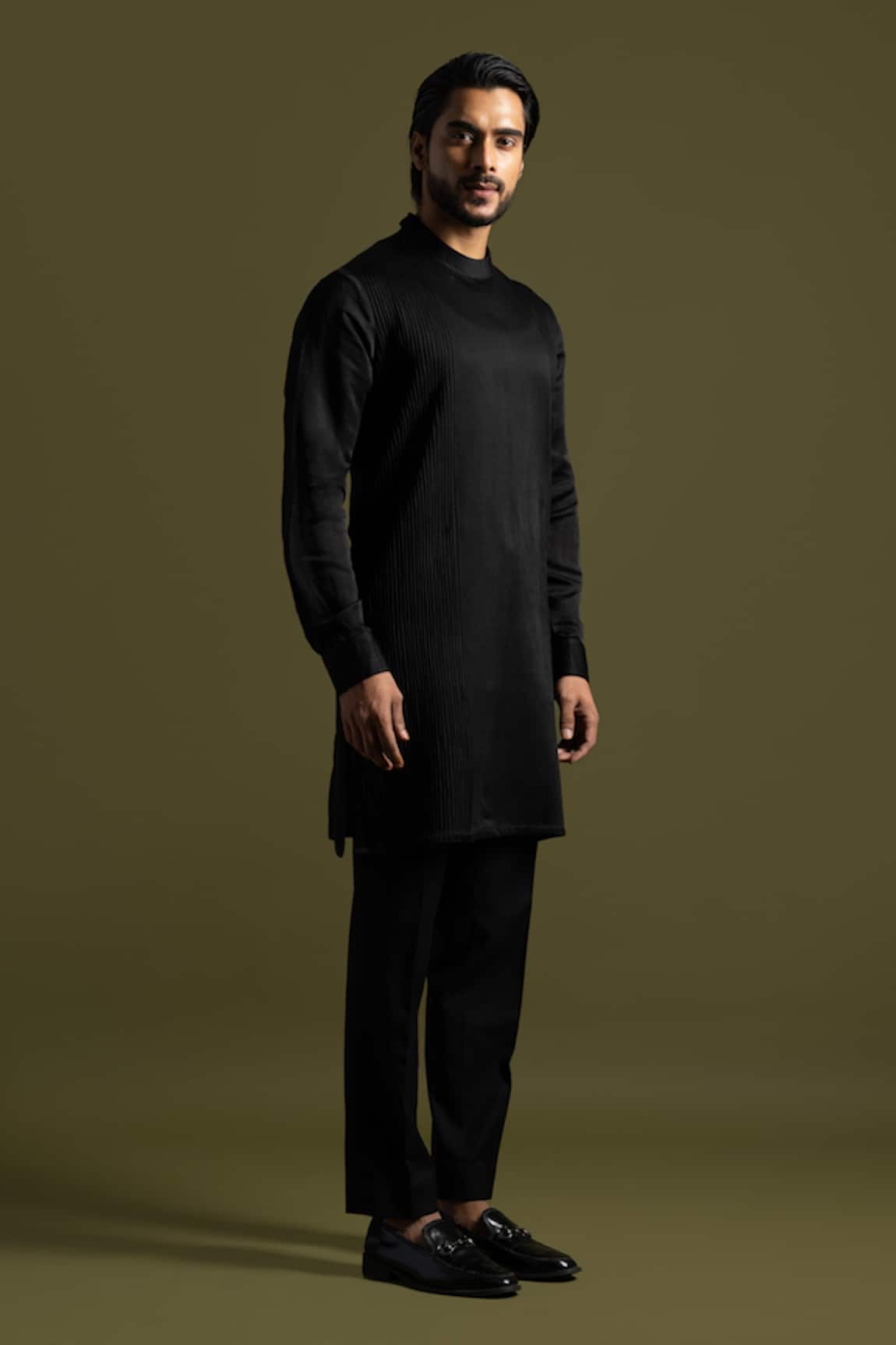 Paarsh Stitch Line Embroidered Kurta With Trouser 