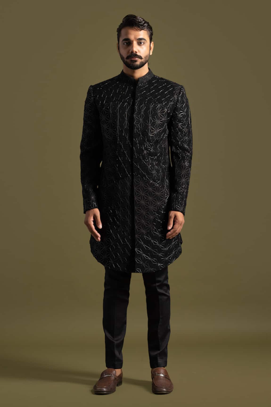 Paarsh Geometric Florin Embroidered Achkan With Trouser