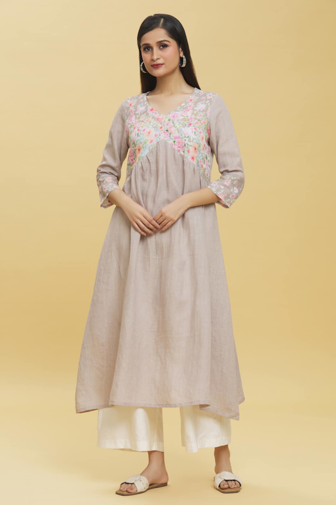 TINA EAPEN COLLECTIVE Floral Yoke Printed Kurta & Flared Pant Set