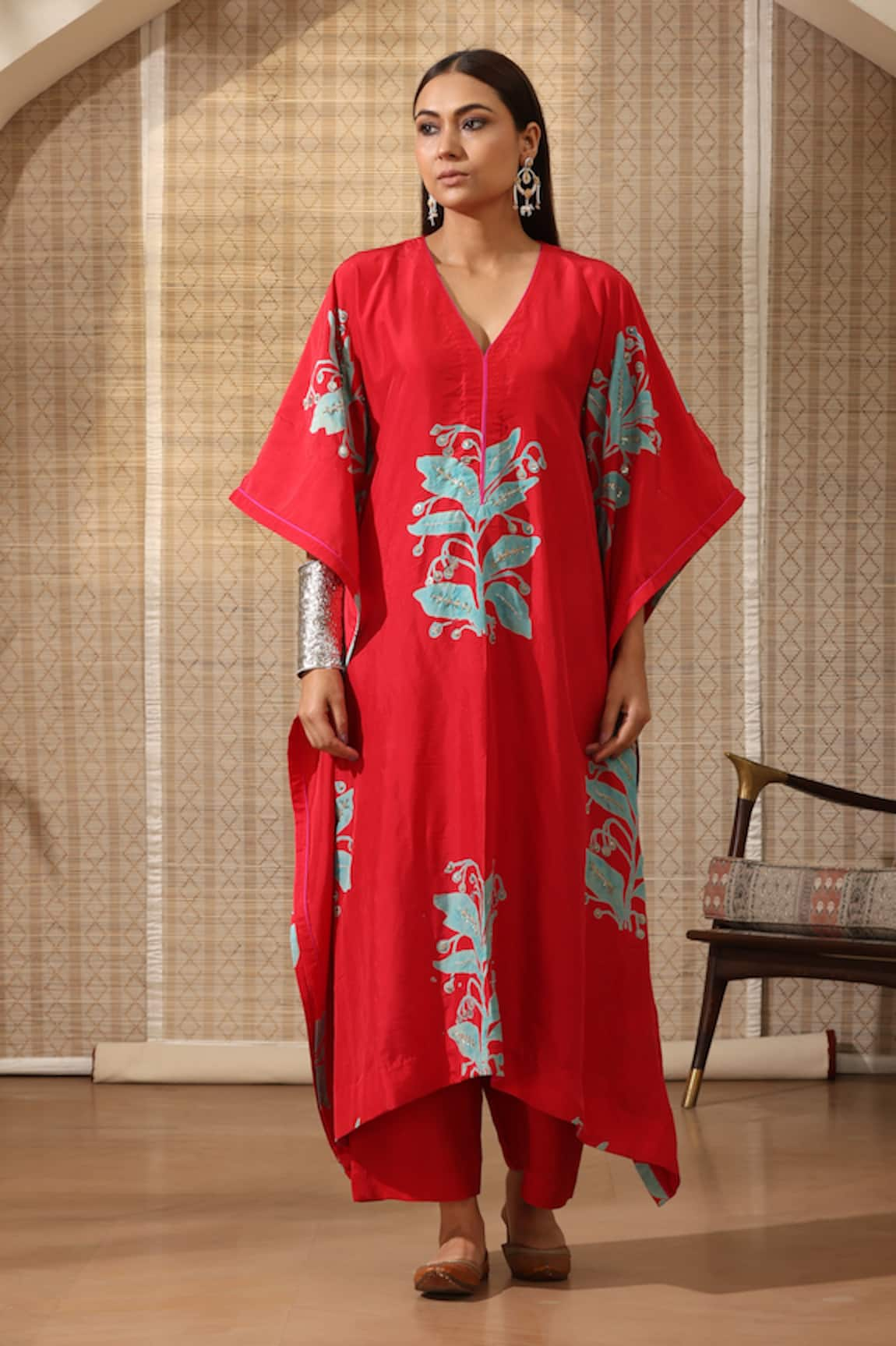 Rekha Agra Amaryllis Print Embellished Kaftan With Pant