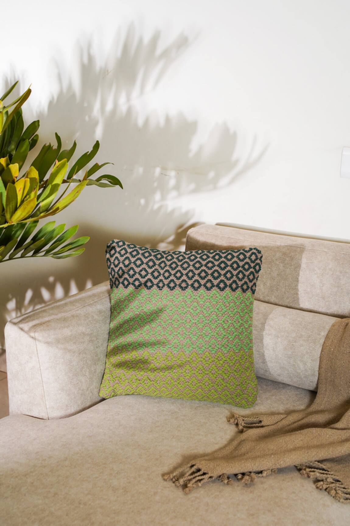 The Kargha Story Wild Honeycomb Cushion Cover